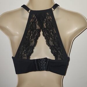 Torrid Curve Black Bra NWT NEW Size 00 M/L Medium Large